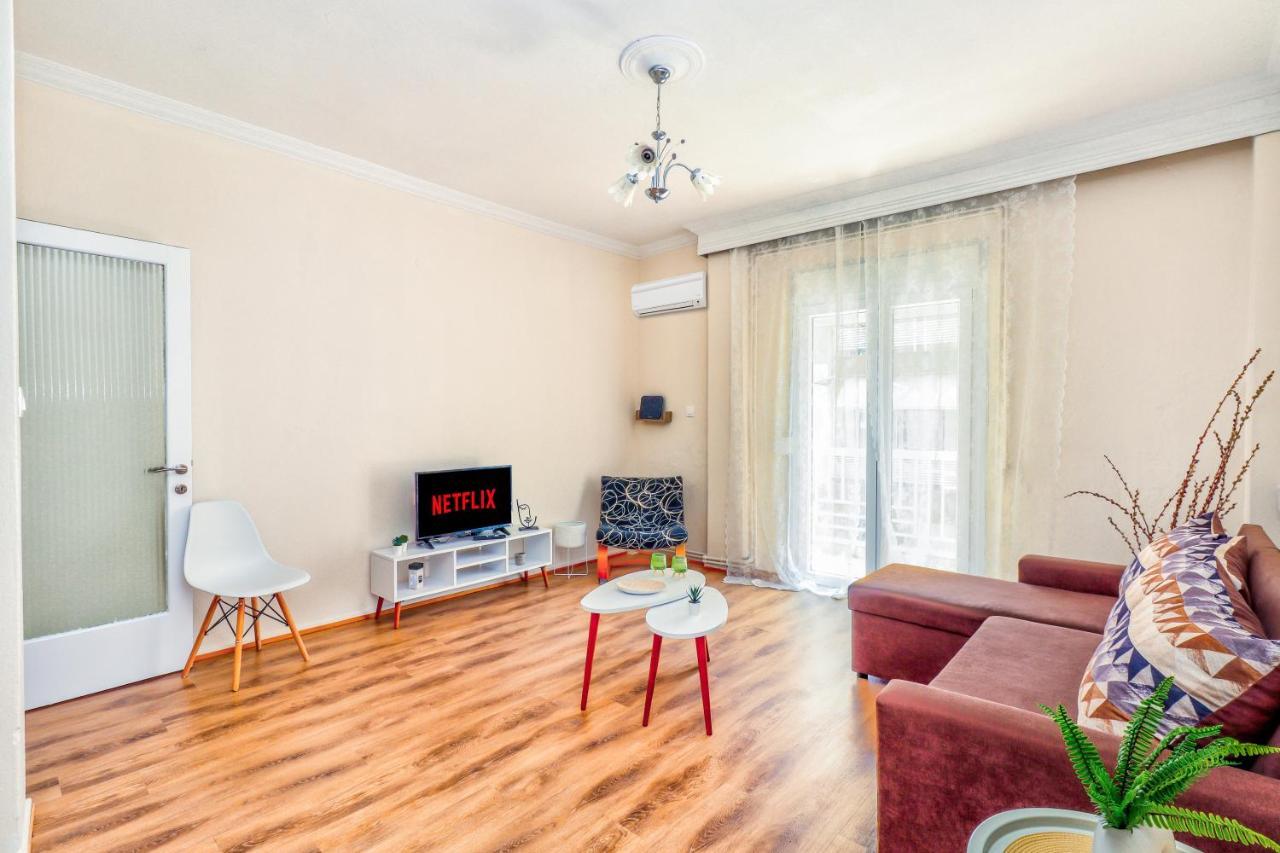 Grand Apartment Next To Center 3Bd 110Sqm Thessaloniki Exterior photo